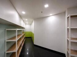 Sim Lim Square (D7), Retail #624033331